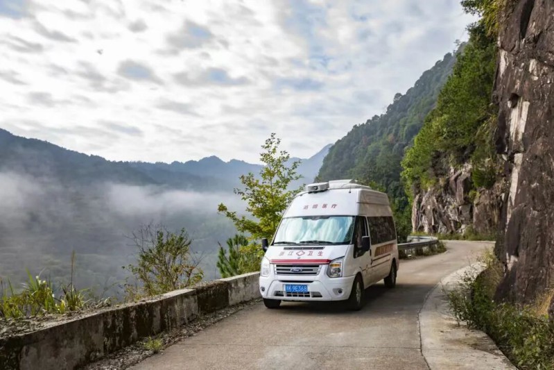 ʮ塤ԻӿڵΣҽƽ¸ߵأ